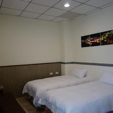 Changju Hotel-附免費停車位 T'ai-tung Extérieur photo