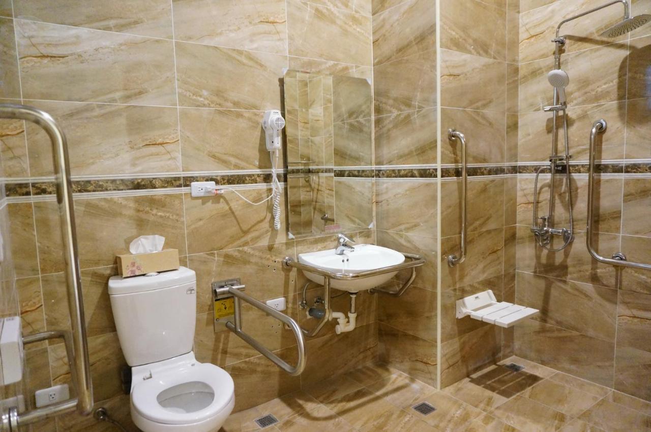 Changju Hotel-附免費停車位 T'ai-tung Extérieur photo